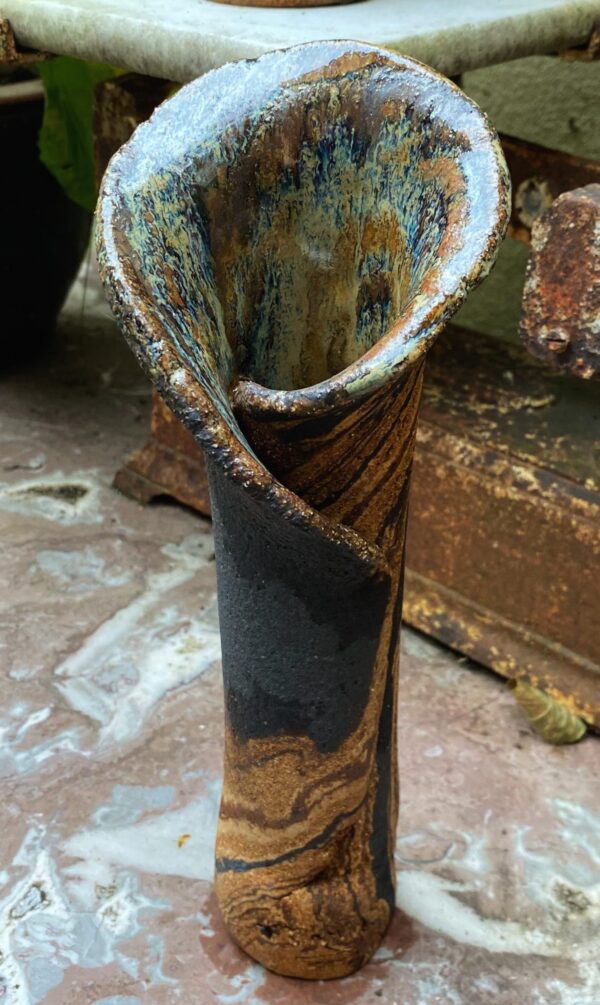5305510733 Rustieke smalle keramische Shino vaas – Vintage tall shino vase 1970s