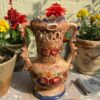 Antieke gedecoreerde vaas in Majolica Aardewerk Gesigneerd Robbia 24.629 F.J. (7) Antieke majolica bloemenvaas Robbia – Antique majolica floral vase Robbia