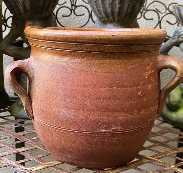 Antique handmade French confit pot with three handles – late 19th century (1) Antieke handgemaakte Franse Confitpot of grespot met 3 oren | Antique handmade French confit pot with three handles – late 19th century