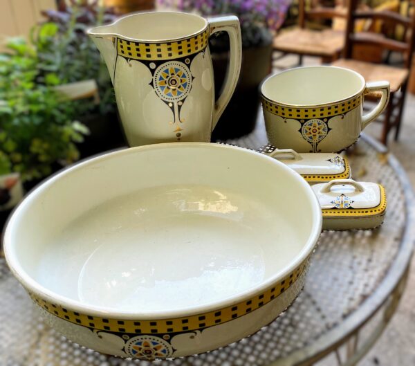 Art Deco Boch Frères wash set from 1932 (2) Zeldzaam Art Deco Boch Frères lampetstel | Art Deco Boch Frères wash set from 1932