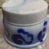Authentieke Keulse inmaakpot (10 x 15 cm) – Handgedraaid aardewerk met penseeldecor | Authentic Cologne preserving pot (10 × 15 cm) – hand‑thrown stoneware with brush décor, ca. 1900