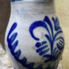Cologne stoneware water jug (22 cm), salt‑glazed – ca. 1900 (30) Karaktervolle Keulse waterkan in zoutgeglazuurd gres | Cologne stoneware water jug (22 cm), salt‑glazed – ca. 1900