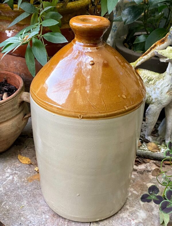 Decorated WWII S.R.D. rum jar, Pearson & Co (1946) Antieke S.R.D. beschilderde rumkruik – WO II, Pearson & Co | Decorated WWII S.R.D. rum jar, Pearson & Co (1944)
