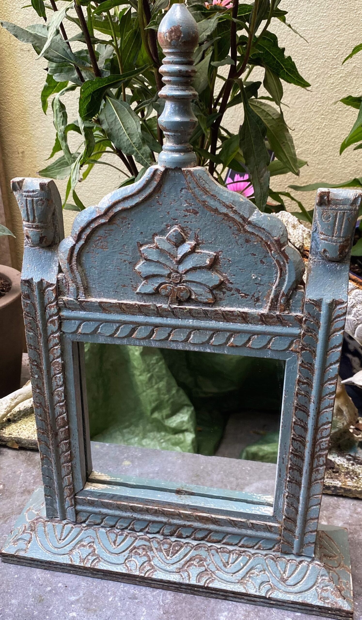 Vintage draaibare dressingspiegel – Moss Rose porseleinen sokkel, ca. 1940
