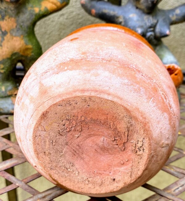 French stoneware pot with two handles, early 20th century (7) Brocante Frans grespotje met 2 oren | French stoneware pot with two handles, early 20th century