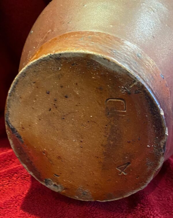 IMG_1266 Antieke Franse grespot in donkerbruin geglazuurd aardewerk | Antique French dark‑brown glazed stoneware pot – 19th century