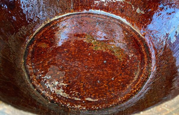 Impressive earth‑brown confit bowl – handmade and versatile (10) Imposante aardebruine confit schaal | Impressive earth‑brown confit bowl – handmade and versatile