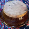 Imposante aardebruine confit schaal | Impressive earth‑brown confit bowl – handmade and versatile