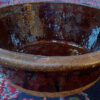 Imposante aardebruine confit schaal | Impressive earth‑brown confit bowl – handmade and versatile