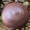 Kleine 19de -eeuwse terracotta padden kalebas met draagtouw (1) Zandstenen paddenkalebas met drie handvatten | Sandstone toad‑gourd vessel, 19th century