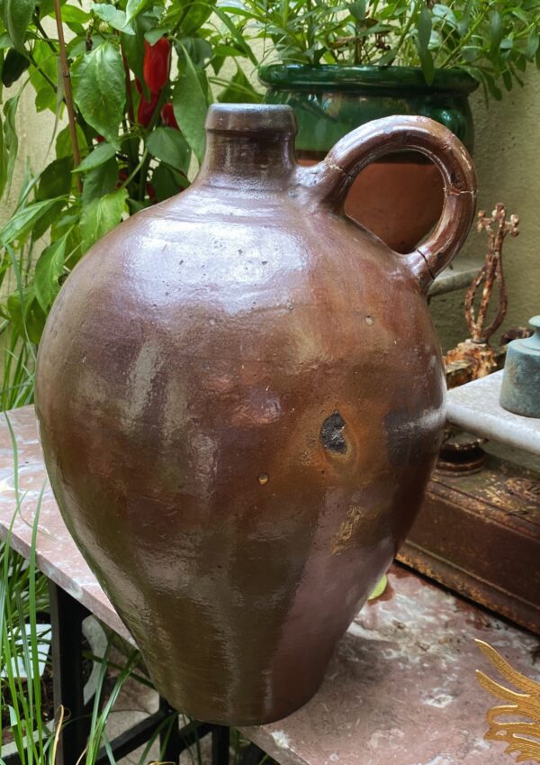 Large antique French stoneware jug with handle – late 19th century (9) Grote antieke Franse gres kruik met handgreep | Large antique French stoneware jug with handle – late 19th century