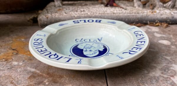 Lucas Bols advertising ashtray – Royal Sphinx Maastricht (3) Lucas Bols reclame‑asbak – Royal Sphinx Maastricht | Lucas Bols advertising ashtray – Royal Sphinx Maastricht