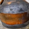 Rustieke donkerbruine aardewerken pot met handvat | Rustic dark‑brown earthenware pot, 1890