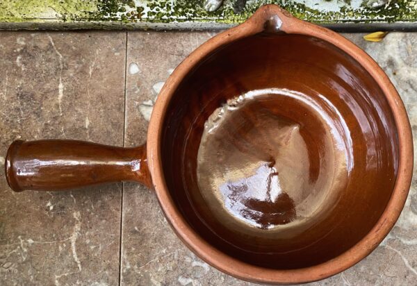 Terracotta French caquelon with spout, 1930s–1940s (11) Vintage Franse terracotta caquelon met tuit | Terracotta French caquelon with spout, 1930s–1940s
