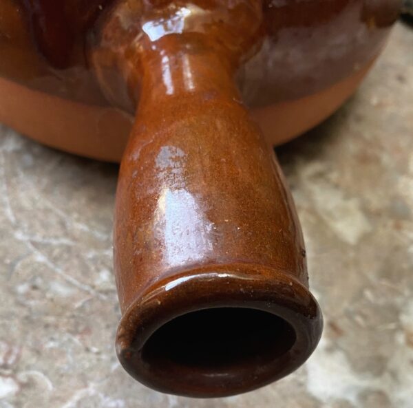 Terracotta French caquelon with spout, 1930s–1940s (6) Vintage Franse terracotta caquelon met tuit | Terracotta French caquelon with spout, 1930s–1940s