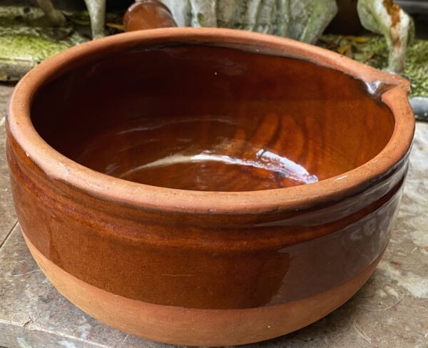 Terracotta French caquelon with spout, 1930s–1940s (9) Vintage Franse terracotta caquelon met tuit | Terracotta French caquelon with spout, 1930s–1940s