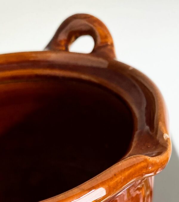 Vintage French glazed water jug – early 20th c (6) Vintage Frans geglazuurd waterkruikje | Vintage French glazed water jug – early 20th c.