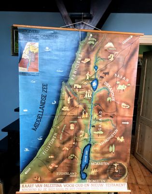 various-educational-school-charts Monumentale antieke linnen schoolkaart Palestina – Christus’ tijd in beeld