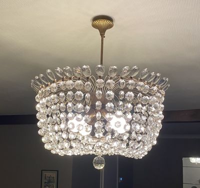 Exclusieve Franse Art Deco Kroonluchter – 5 Gesatineerde Schalen | Exclusive French Art Deco chandelier – 5 satin‑glass bowls, 1930