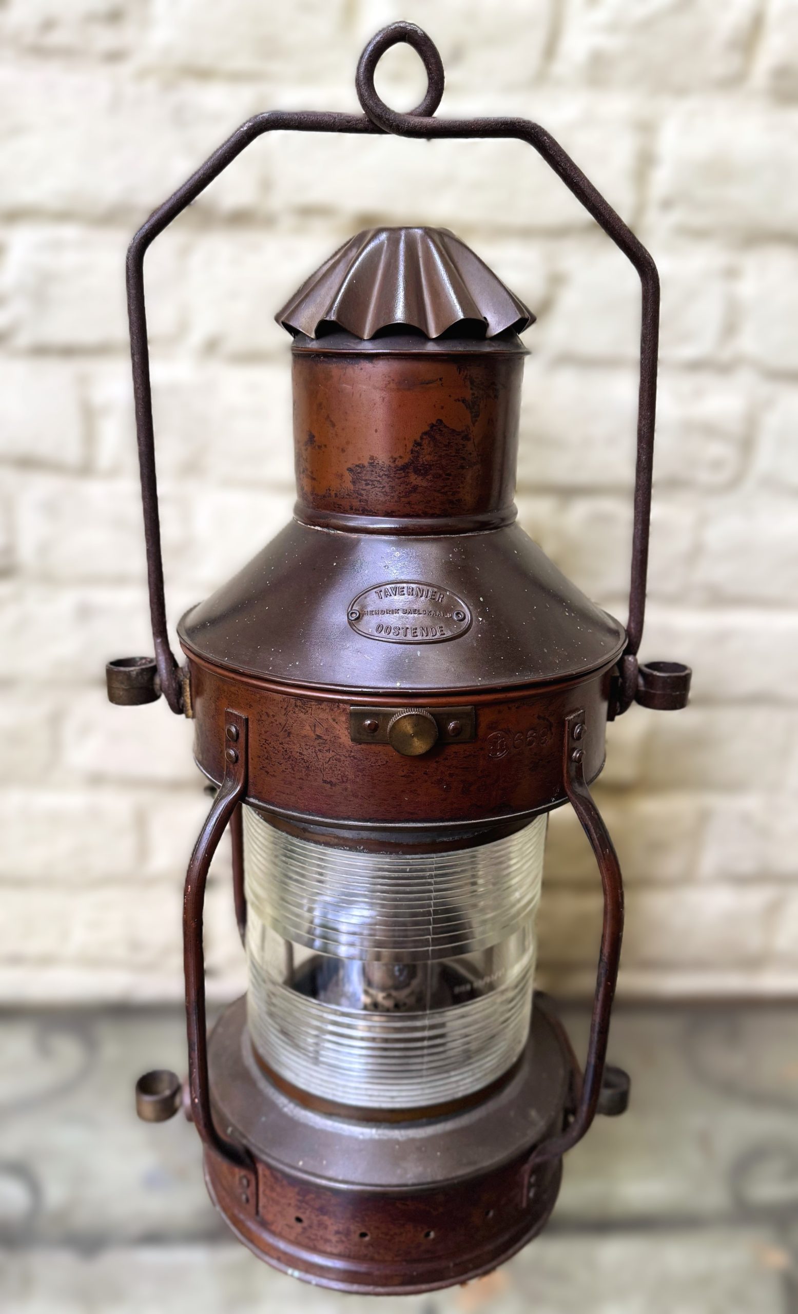 Extreem zeldzame originele koperen nautische scheepslamp Tavernier Oostende | Extremely rare original copper nautical ship lamp Tavernier Ostend – 1970s
