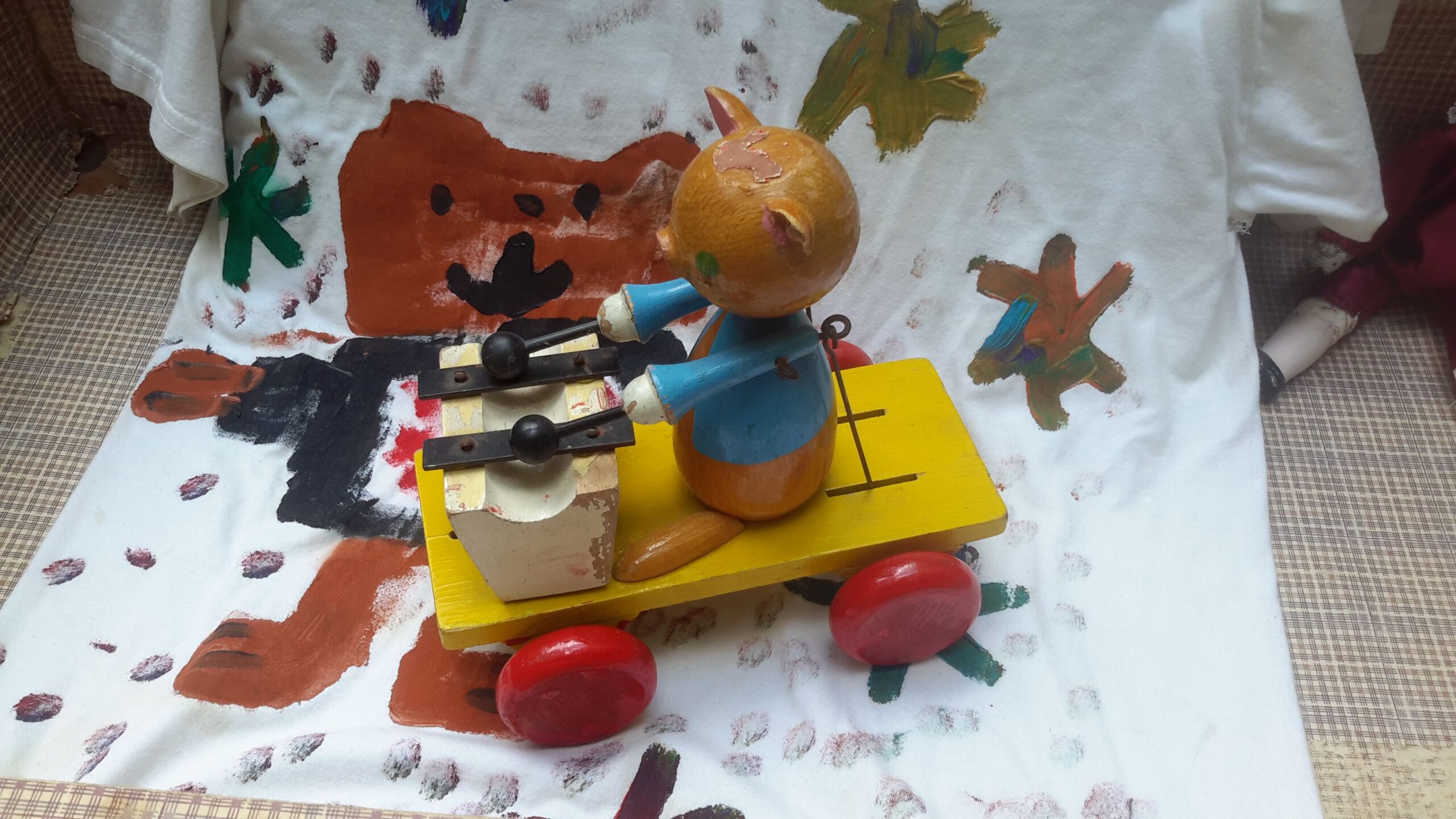 5305512973.jpg Charmant retro houten trekfiguurtje varkentje met xylofoon
