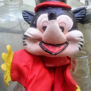 5305512997.jpg Vintage Handpop Mickey Mouse met Hoge Hoed Retro speelgoed oude poppenkast pop – ca. 1970