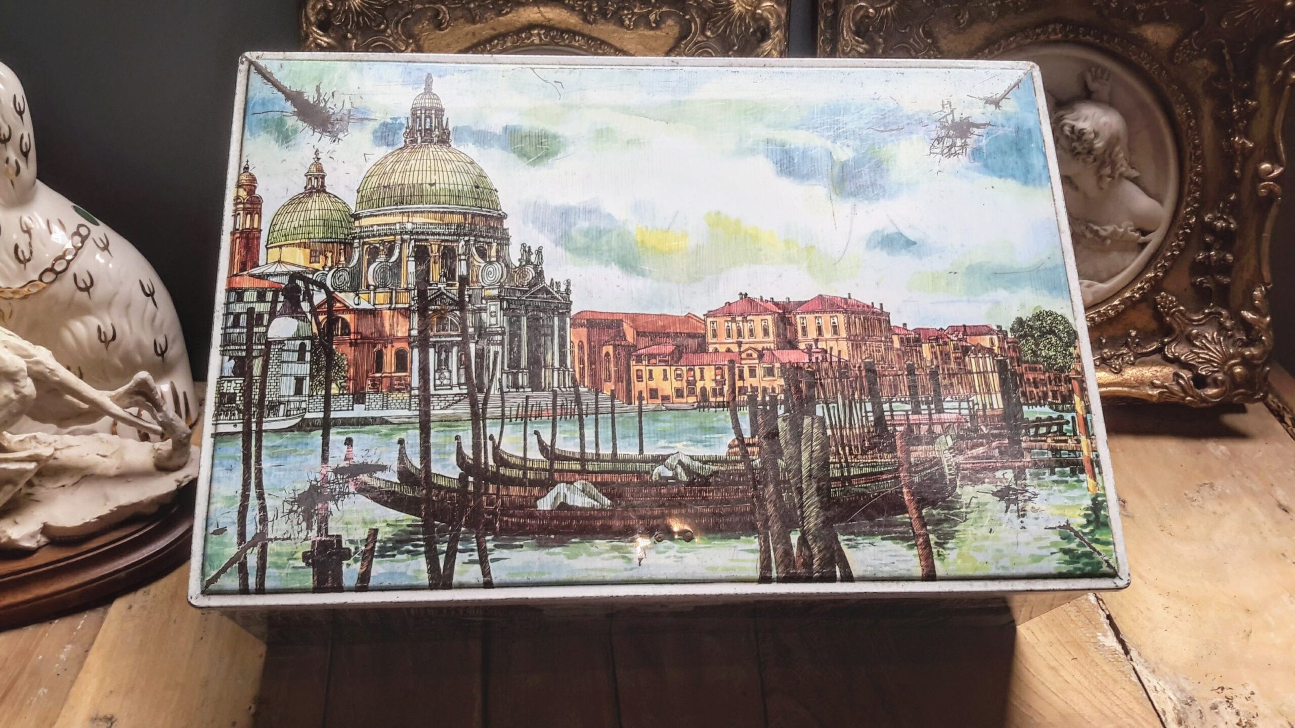 5305513578.jpg Blikken doos Demaret confiserie - Venetië met San Marco‑decor – ca. 1960