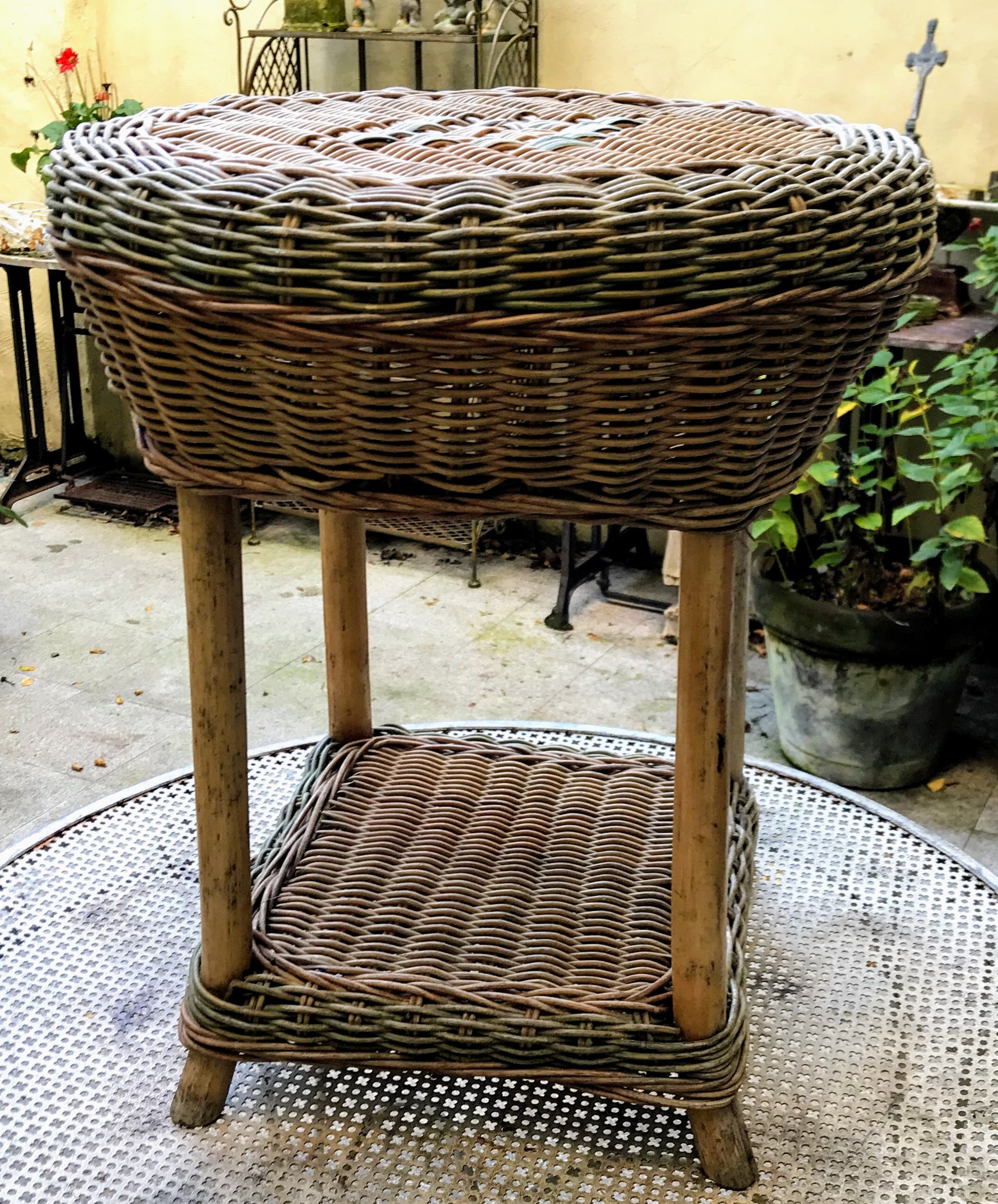 5305514346.jpg Retro Vintage rotan bijzettafel – jaren 60, groen en honingkleur