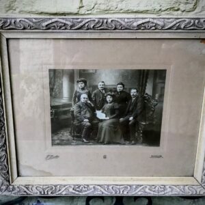 5305514364.jpg Antieke fotokader burgergezin Yvoir – F. Devolder, 1882