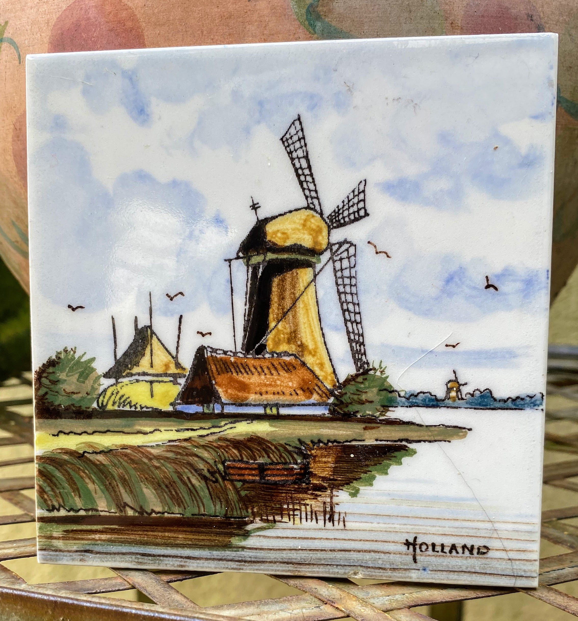 Vintage Delftse keramische wandtegel – Hollandse boerderij en molen ca. 1950