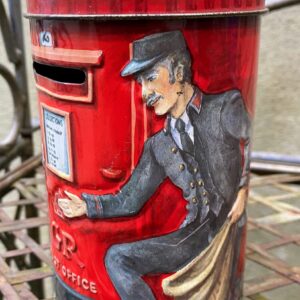 5305516932.jpg Churchill’s Heritage Spaarpot – Post Box Money Tin – Engeland ca. 1996
