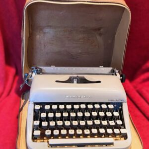 5305517527.jpg Vintage schrijfmachine Remington Rem-Riter on originele koffer – jaren ’50/’60