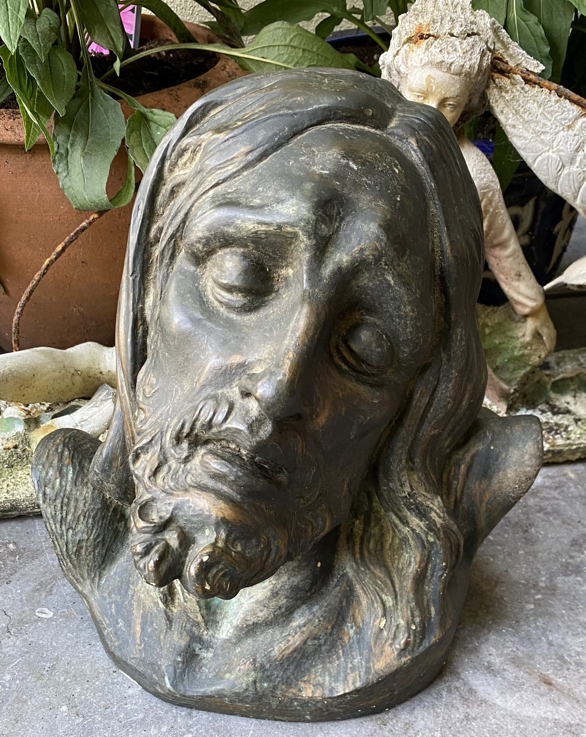 5305517746.jpg Buste van Lijdende Christus in Bronspatine – Gesigneerde E. Siroux , ca. eerste helft 20e eeuw