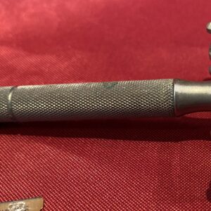 5305520520.jpg 1948 Vintage Gillette Aristocat Junior Pat No 430.030 Made in England Safety Razor