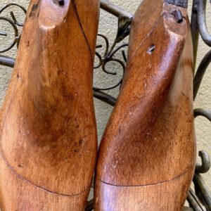Koppel Originele antieke houten schoenleesten - maat 39