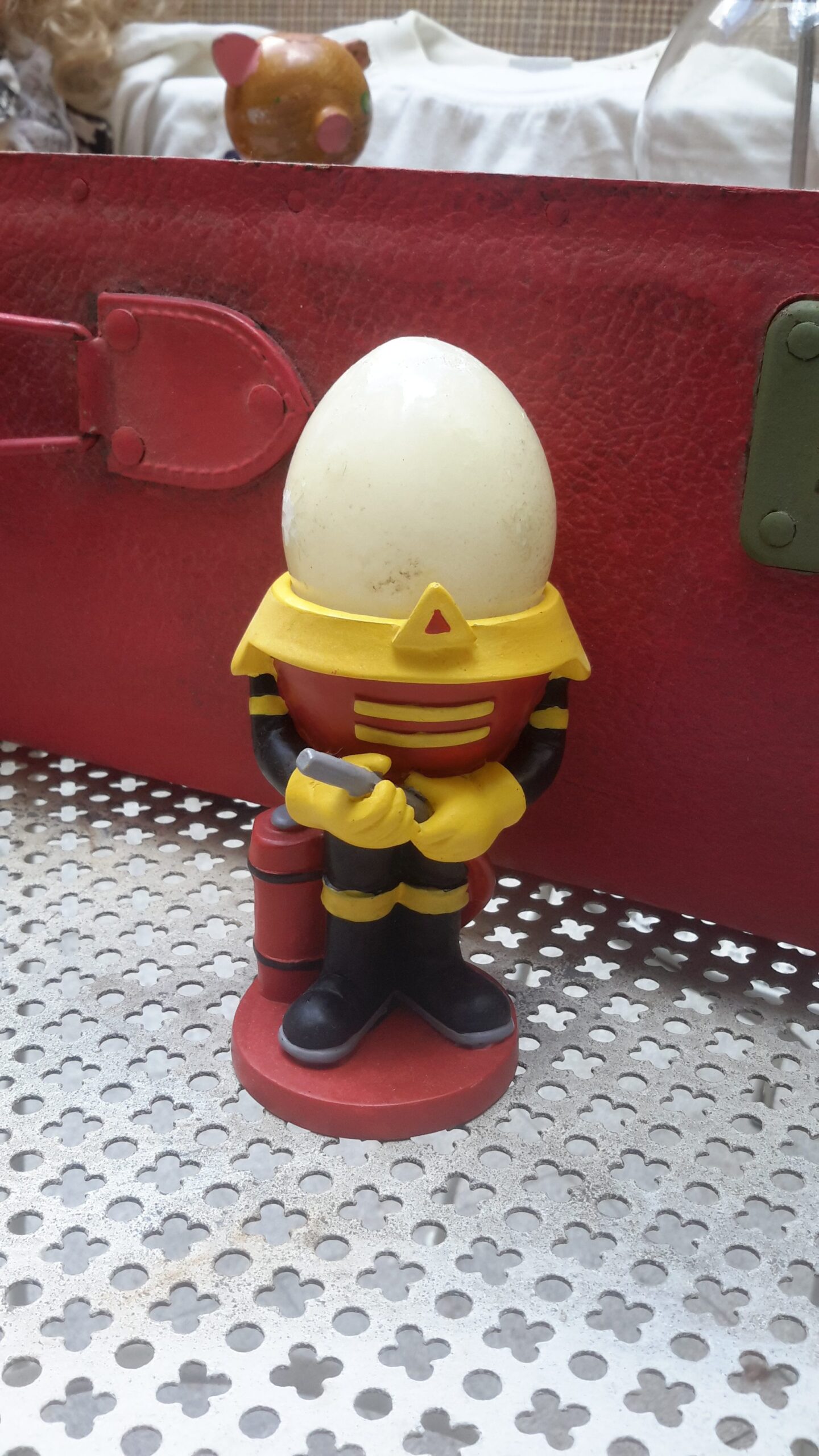 5393129933.jpg Leuk Eierdopje Brandweerman