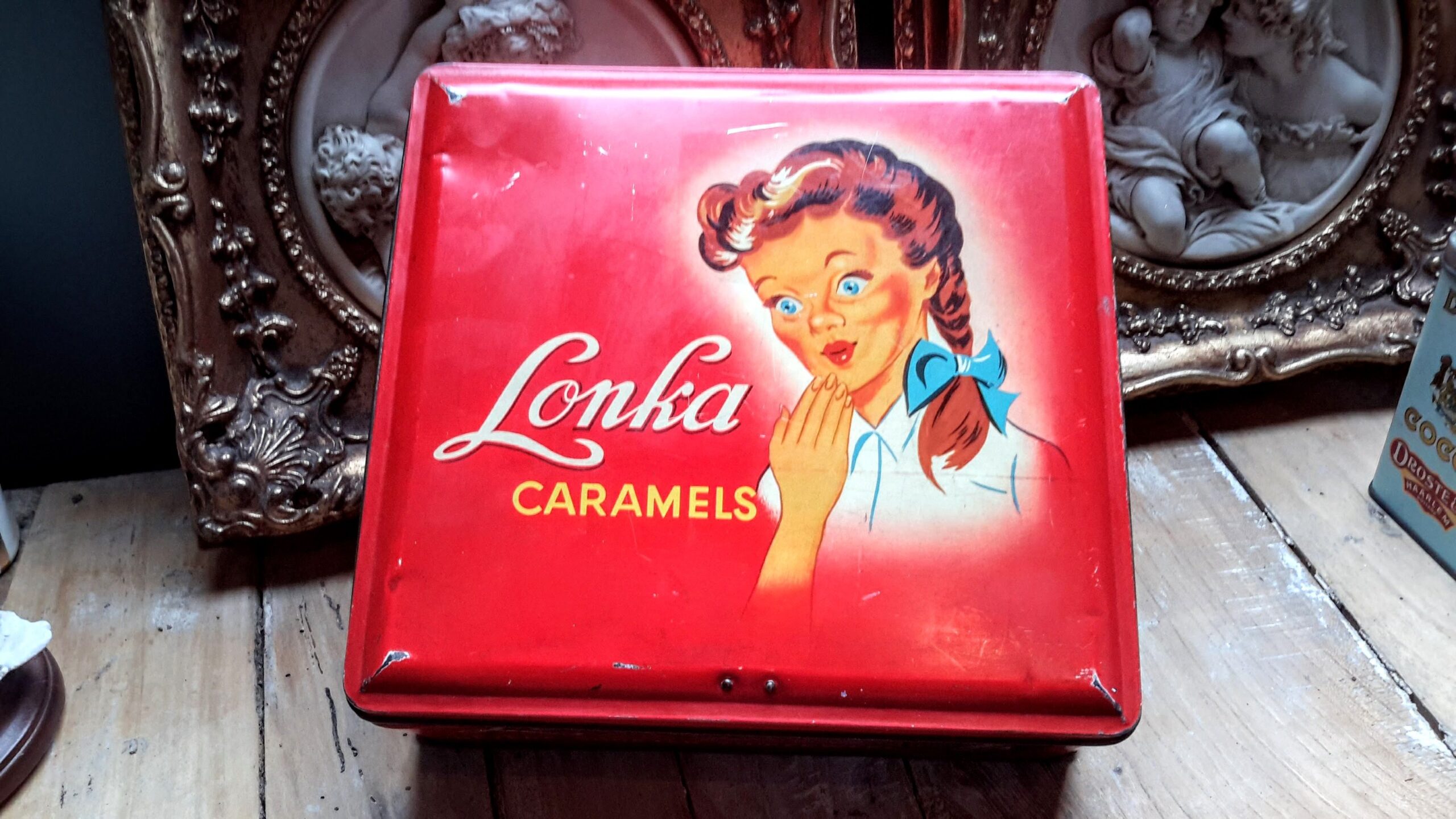 5393133002.jpg Lonka Collectible retro blik