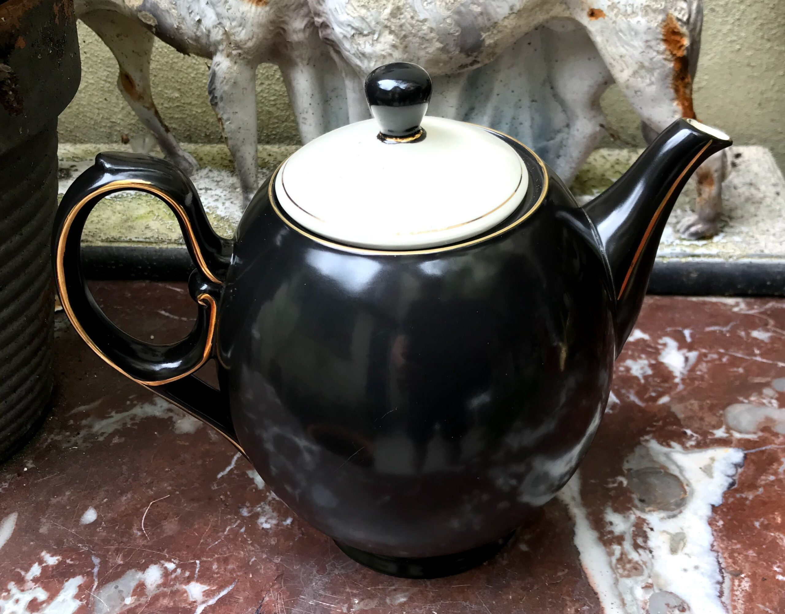 Vintage koffiepot/theepot Zwart Mosa Maastricht