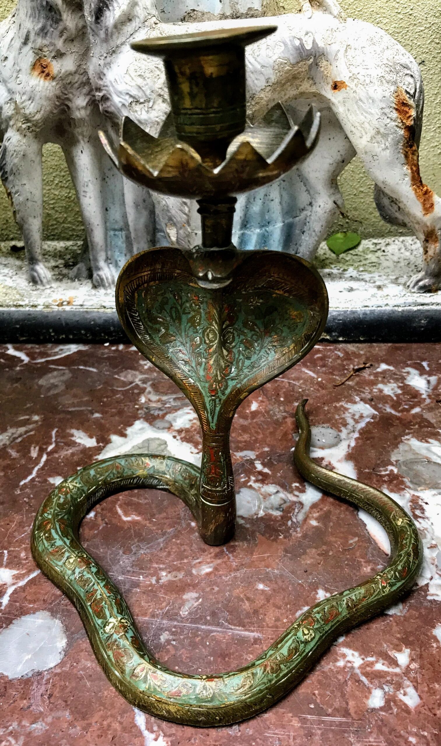 5393151406.jpg Prachtig bewerkte cobra kandelaar - Messing