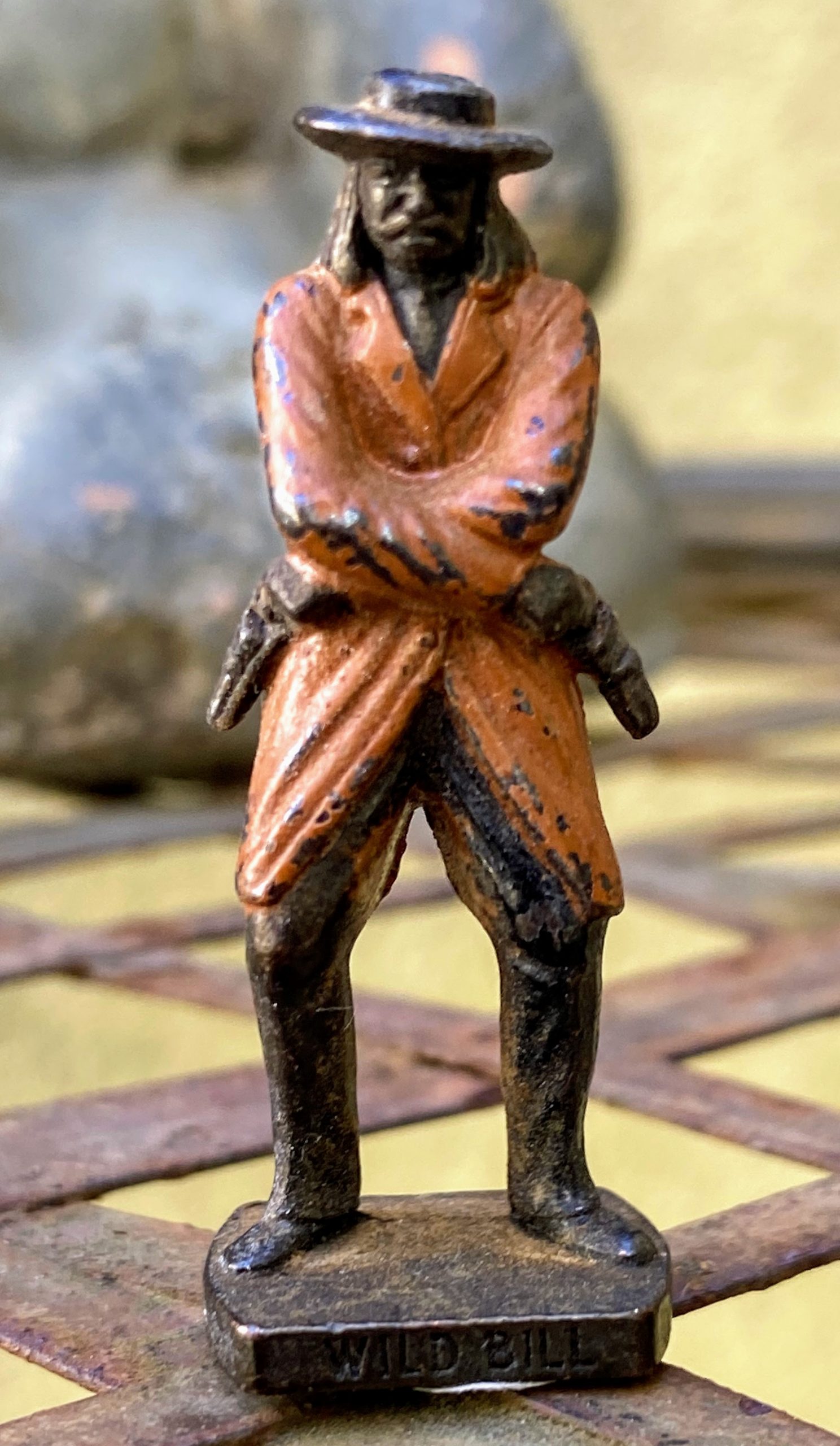 5393156806.jpg Vintage Ferrero-Kindersurprise-Wild Billy Metalen figuurtje