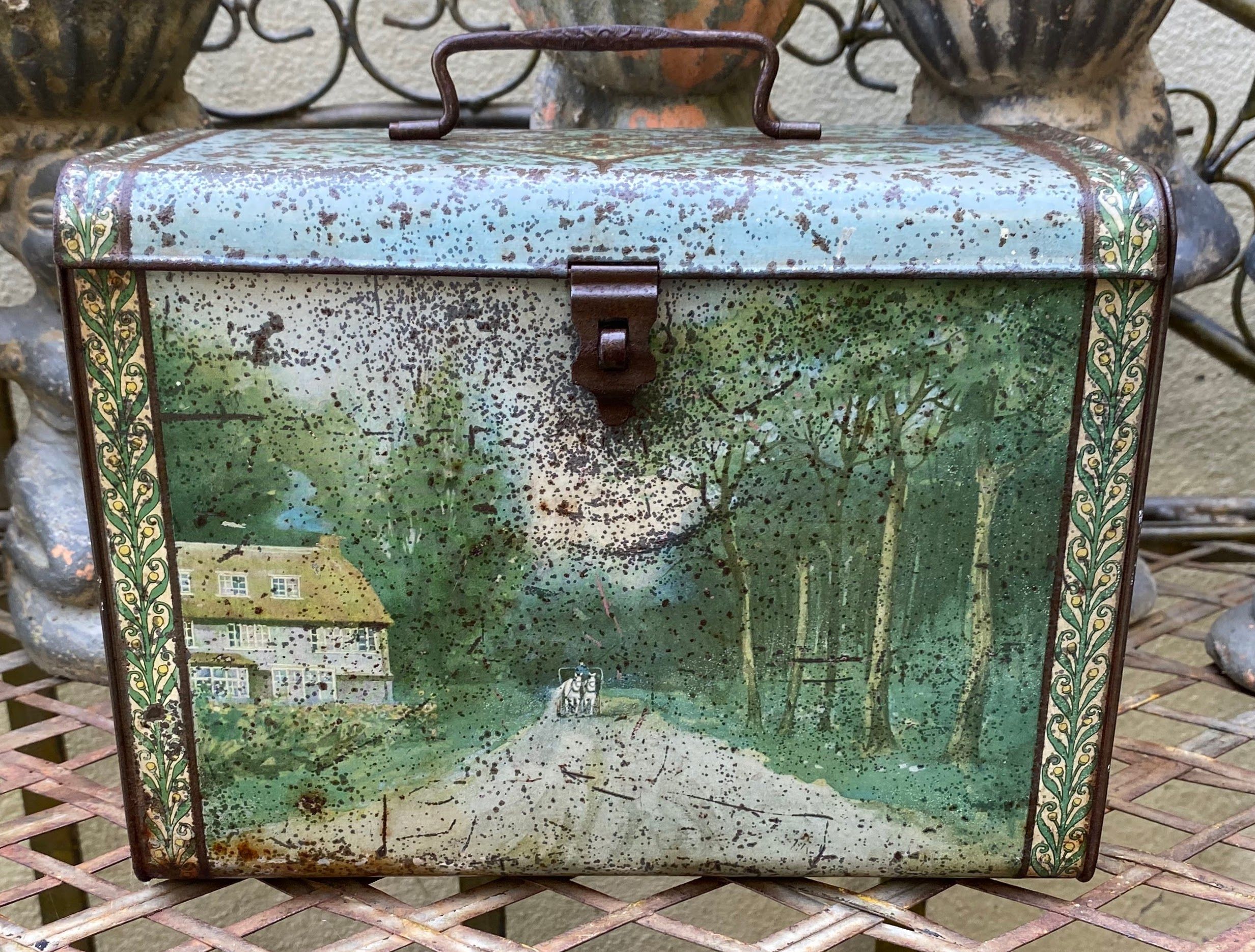 5393158719.jpg Zeldzaam lunchbox blik Chocolat Martougin