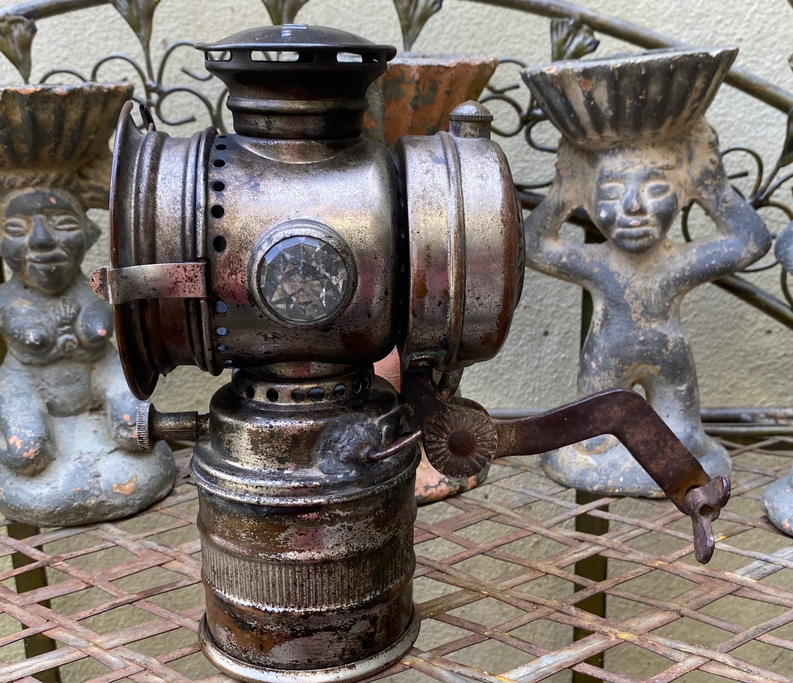 5393162042.jpg Antieke Carbuur Fietslamp EMPO