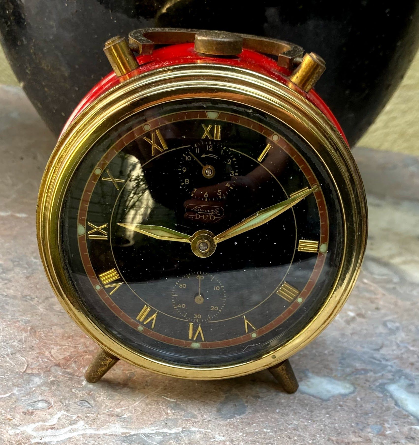 Prachtige rode Art-deco "Kienzle duo" alarmklok