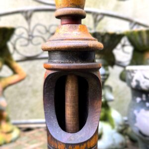 Decoratieve eikenhouten Bouchonneuse – wijnfleskurker, Frankrijk of België ca. midden 20e eeuw