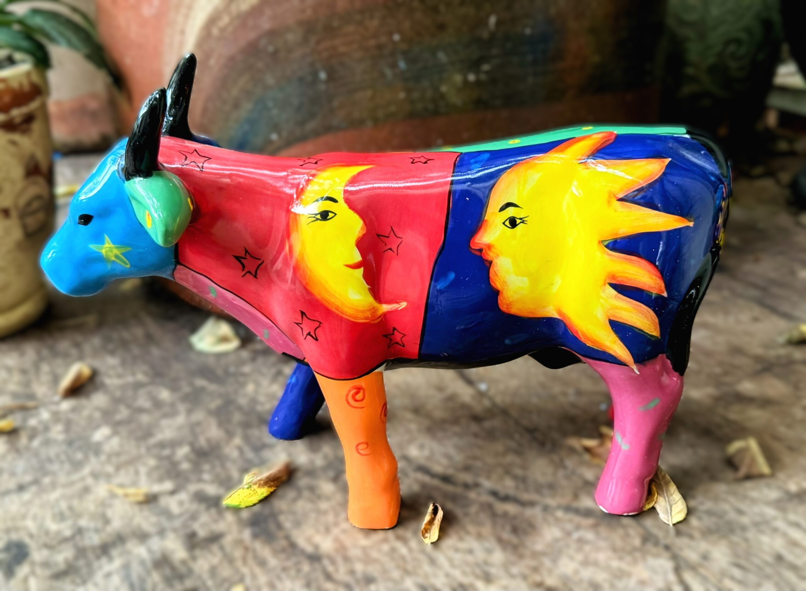 5446548605.jpg Keramische Kosmische Stier met sterren en maansikkels – geïnspireerd door Joan Miró, ca. 1980