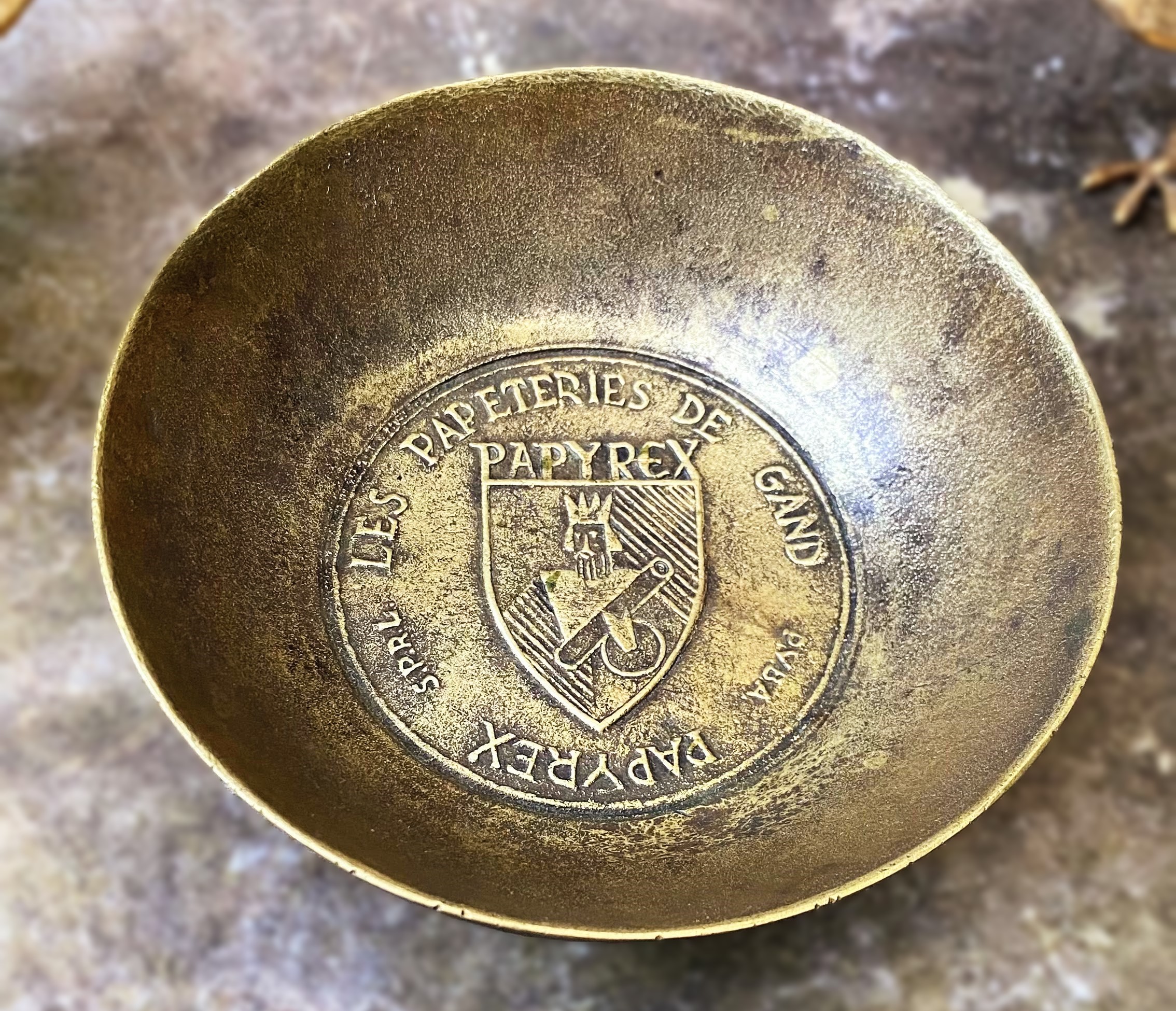 Bronzen schaaltje "Papyrex Les papeteries de Gand" - kunstenaar Geo Vindevogel – ca. 1932‑1955