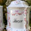 Antique French porcelain storage jars “Sucre” & “Café” – early 1900s (5) Antieke Franse voorraadpotten “Sucre” en “Café” | Antique French porcelain storage jars “Sucre” & “Café” – early 1900s