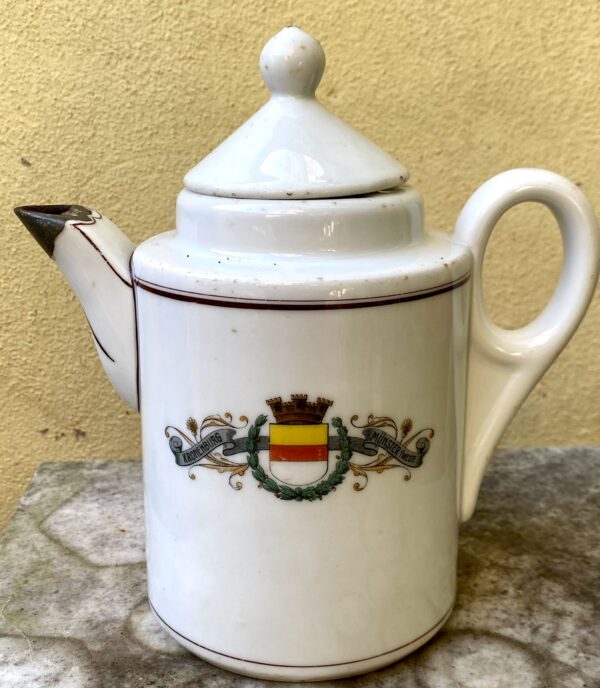 Antique Hotel Kronenburg Münster Coffee Pot – Fritz Bensinger Mannheim, c.1920 (10) Antieke Koffiekan Hotel Kronenburg Münster “Fritz Bensinger Mannheim” | Antique Hotel Kronenburg Münster Coffee Pot – Fritz Bensinger Mannheim, c.1920