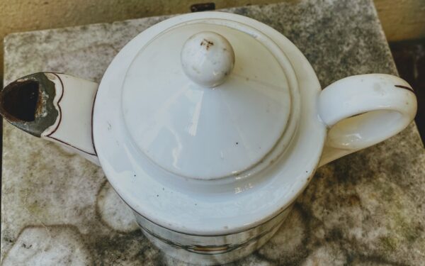 Antique Hotel Kronenburg Münster Coffee Pot – Fritz Bensinger Mannheim, c.1920 (4) Antieke Koffiekan Hotel Kronenburg Münster “Fritz Bensinger Mannheim” | Antique Hotel Kronenburg Münster Coffee Pot – Fritz Bensinger Mannheim, c.1920