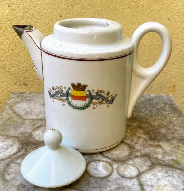 Antique Hotel Kronenburg Münster Coffee Pot – Fritz Bensinger Mannheim, c.1920 (5) Antieke Koffiekan Hotel Kronenburg Münster “Fritz Bensinger Mannheim” | Antique Hotel Kronenburg Münster Coffee Pot – Fritz Bensinger Mannheim, c.1920